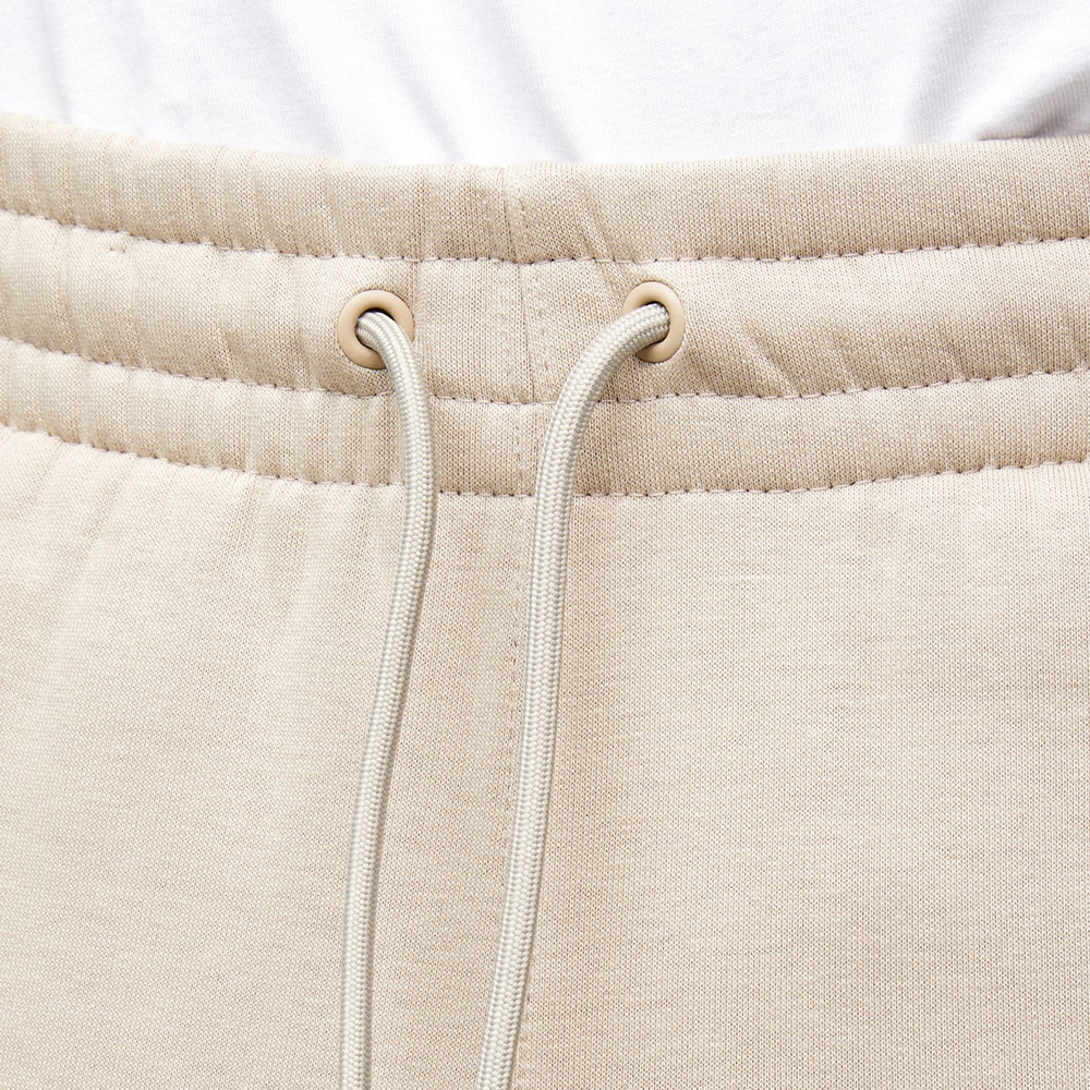 jogger-sandstone (4)