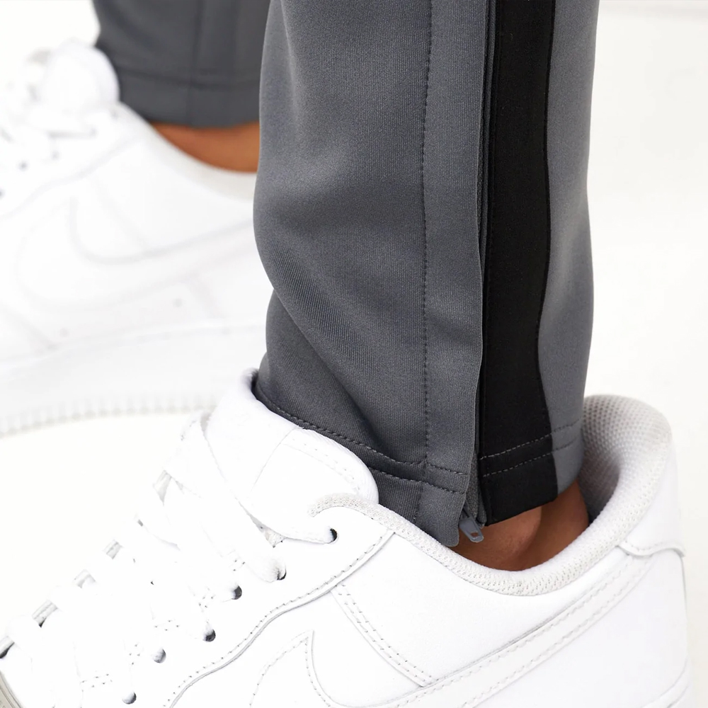 poly-overhead-tracksuit-dark-grey-black (6)