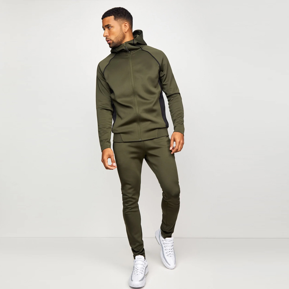 poly-tracksuit-khaki (1)