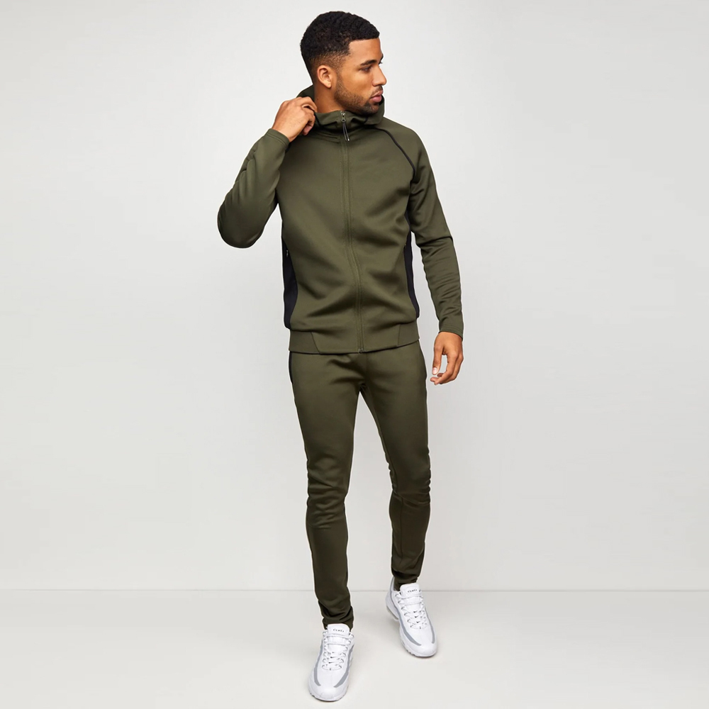 poly-tracksuit-khaki (5)
